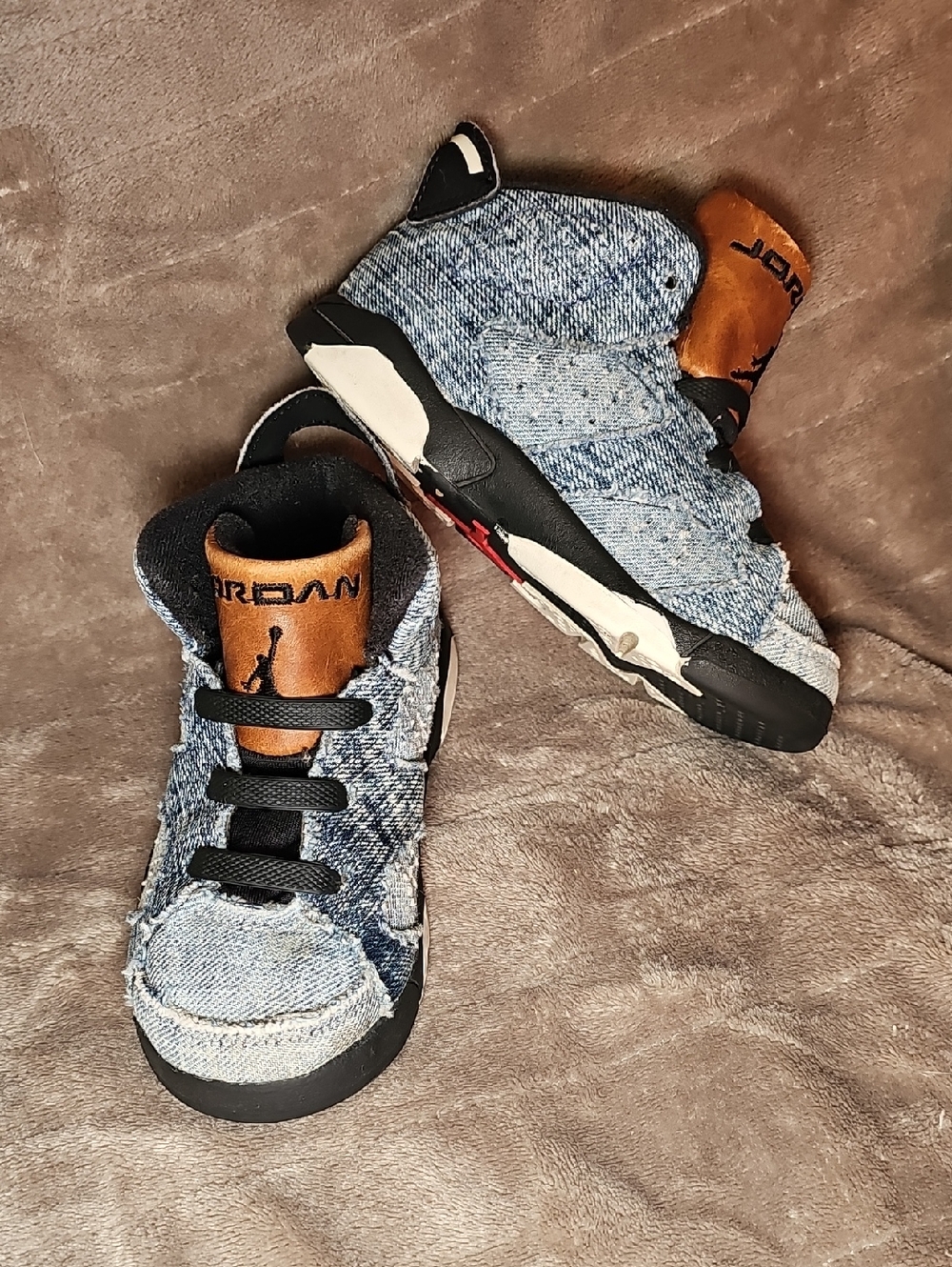 Air Jordan 6 Retro Washed Denim SIZE 9C Child Toddler Kids